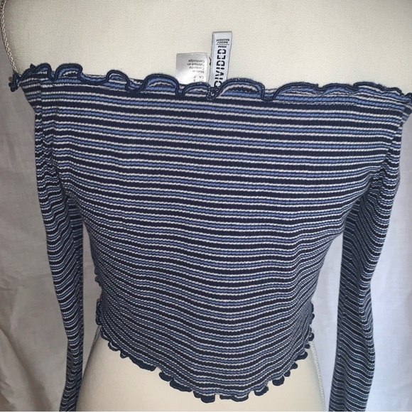 H&M Divided | Black,Blue,White Striped+Long Sleeve+Off Shoulder Crop Top| Small - Picture 3 of 3